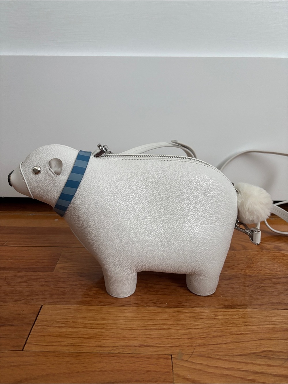 NWOT Kate Spade Arctic Friends Polar Bear Crossbody - Picture 3 of 8